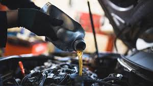 Oil changers are the actual people who change your cars oil. How To Start An Oil Change Business Truic