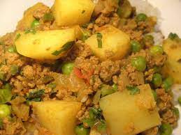 Aloo Keema Potato And Mince Curry Recipe Food Com Recipe Curry Recipes Indian Food Recipes Recipes