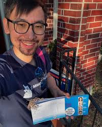 Loitering (poll greeting) for @kristaforaustin today, and got my vote in  day 1 while I was at it! Also had the chance to meet David Hogg today. He's  a survivor of the