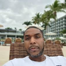 Mark Henry (@mark.henry.412439) • Facebook