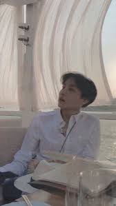 This image does not follow our content guidelines. Bts Hoseok Boyfriend Aesthetic Wallpaper