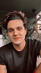 Viimeisimmät twiitit käyttäjältä luan santana shop (@luansantanashop). 100 Ideias De Luan Santana Em 2021 Santana Fotos Do Luan Santana Luan Rafael Domingos Santana