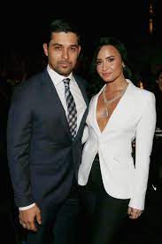 I need to convert this data in another format. Who Is Demi Lovato Dating Their Relationship History Partners