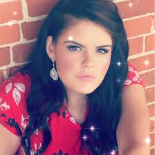 Tabatha Bailey's Instagram, Twitter & Facebook