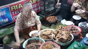 Menu makan malam di solo. Kuliner Malam Solo 5 Rekomendasi Tempat Makan Saat Tengah Malam Keroncongan
