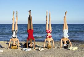 Girls Headstands On The Beach Vintage Barbie Headstand Barbie And Ken