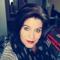 Yvette Chamberlain's Instagram, Twitter & Facebook