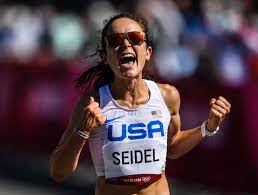 The 100 meters and the marathon are at either end of the olympic spectrum of running races. 2tjysuwsdpbaom