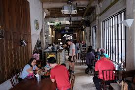 Paljud teised turistid külastavad paiku nagu petronas towers, kuhu pääseb. Leaf Co Mingle Hostel Jalan Sultan Kl I Come I See I Hunt And I Chiak