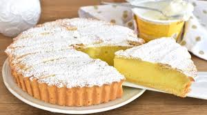 Tarte Au Yaourt Ultra Cremeuse Recettes Mag Recette En 2020 Tarte Au Yaourt Recette Facile Galette Au Sucre