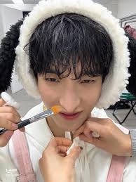 Discover the Allure of Donna Karan Cashmere Mist Deodorant