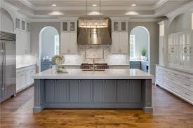 Wow Giant Kitchen With Symmetrical Double Archways To Access What Must Be The Ginormous Butler S Pantry Log Home Kitchens Kitchen Pantry Design Kitchen Layout