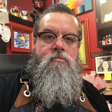 Recuerdo cuando solías tener que postularte para convenciones... con  cartera. Ahora solo tienes que pagar para jugar