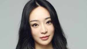 Kunjue Li Joins Esai Morales For 'Simone'; Cast Set For 'Offseason'