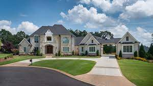 This beautiful, updated dunean mills home is less than a mile to prisma upstate greenville memorial hospital main campus, the university of sc medical school, and minutes from downtown greenville. Greenville Sc South Hampton Rustikal Hauser Sonstige Von Milestone Custom Homes Houzz