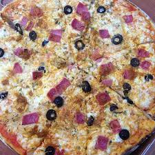 Перевод слова yummy, американское и британское произношение, транскрипция, словосочетания, примеры использования. Yummy Delicious Review Of Yummy Pizza Addis Ababa Ethiopia Tripadvisor