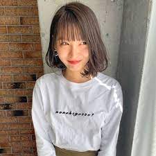 ボブヘア向け コテを使った簡単巻き髪アレンジまとめ hair シースルー ボブ 内巻き ボブ 簡単 ヘアセット