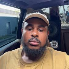 Why does ground wire have voltage