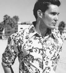 Donna Moberg's Instagram, Twitter & Facebook