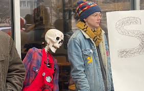 Starbucks workers take nationwide coffee break and walk off the job. By: Mark  Gruenberg, John Bachtell, Roberta Wood & Scott Marshall