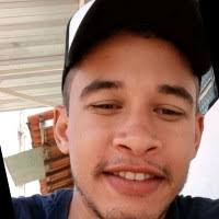 60+ "Erik Macedo" profiles