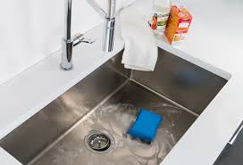 how to clean a stainless steel sink