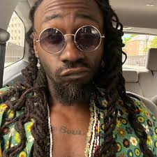 Brandon Wilkins (@thehausofmidnite) • Instagram photos and videos