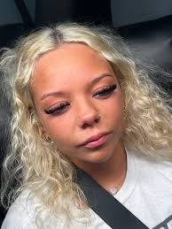 Where can I find specific items in Techiman?