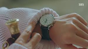 Yeongwonui gunju , the king: Longines Moonphase Watch Worn By Lee Gon Lee Min Ho In The King Eternal Monarch Episode 2 Spotern