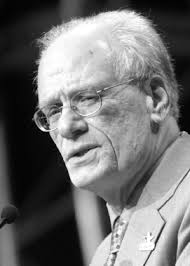 Taylor Swift: Celebrity HOFer Bowling