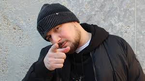 Durch die beteiligung innerhalb der formationen m.o.r. Folge 1 Kool Savas Uber Seine Lines