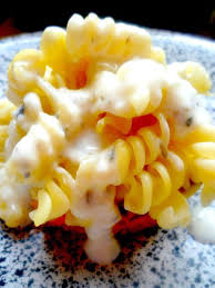 Sauce A La Mozzarella Pour Reveiller Des Pates Qu Est Ce Qu On Clape Ce Soir En 2020 Mozzarella Alimentation Cuisine