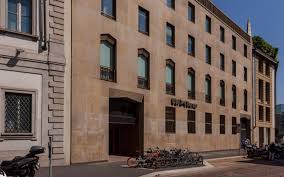 Found in 1888, the bank absorbed other banks in the 20th century, as well as forming bank group with other banks in the first decade of the 21st century. Chi Siamo Fondazione Ubi Bpci Onlus