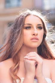 Yellow portrait Olympus m1 mk 2 sigma 56mm