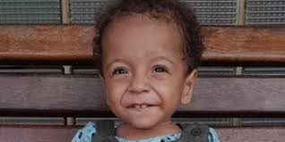 Ajude o Noah a iniciar o tratamento para Tirosinemia tipo 1.