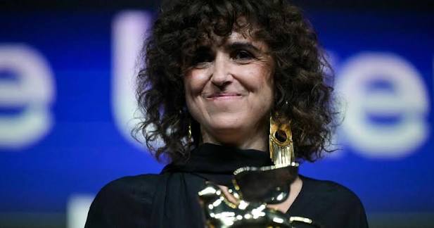 VENEZIA | Il Leone d'Oro per il miglior film va a Kvinde Ukendt (Woman  Unknown) di May el-Toukhy (Danimarca, Svezia, Lettonia) #ANSA  https://www.ansa.it/sito/notizie/cultura/2026/09/12/venezia-il-premio-speciale-della-giuria-a-naza-coppa-volpi-a  ...