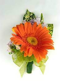 Pin By Katelynn Moore On To Love And To Cherish Orange Wedding Flowers Bridesmaid Flowers Gerbera Daisy Wedding