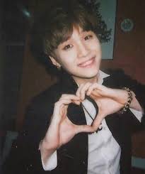 ʏᴏᴜʀ ʟᴏᴠᴇ ɪs ʟɪᴋᴇ ᴀ ᴘᴏʟᴀʀᴏɪᴅ ✂︎ ᴛᴀᴇɢɪ ᴍᴏᴏᴅʙᴏᴀʀᴅ