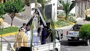 En tanto camaná, caylloma, castilla en las provincias donde se levanta la restricción son: Coronavirus Peru Arequipa Rompieron Cuarentena De Jueves Santo Y Sacaron En Procesion A La Imagen De La Virgen De Chapi Covid 19 Nnpp Peru El Comercio Peru