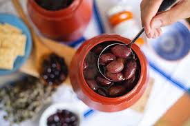 Nuestro Tesoro De La Antigua Grecia Favorito Aceitunas Kalamata En Barril De 2 Kg Con Y Sin Semilla Snacks Saludables Ideal P Food Greek Olives Desserts