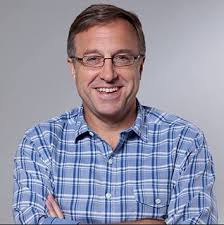 Josh Stevens is stepping away from running company he co-founded in 2003,  and turning operations over to marketing management veteran Joe Chatman.