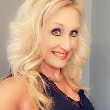 Cynthia Dailey's Instagram, Twitter & Facebook