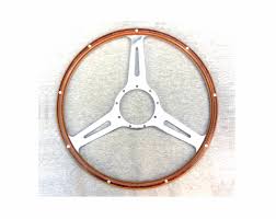 ウッド ステアリング メーカー