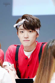 Dokyeom, seung cheol choi, jeonghan yoon, . Dinosauna On Twitter His Eyes Omg Dino Leechan Seventeen