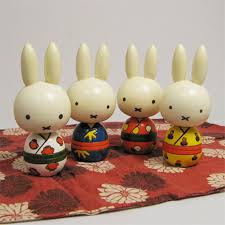 dbf 0974 群馬 創作卯三郎こけし ミッフィー りんご miffy こけし ミッフィー グッズ 卯三郎こけし