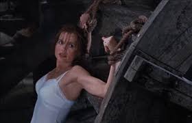 Jeff goldblum and geena davis parted ways in october 1990 after the actress filed for divorce, citing irreconcilable differences.one year later, davis told people that the couple certainly had. 1990s Femme Fatale Day 15 Geena Davis The Long Kiss Goodnight 1996 Oldschoolhot