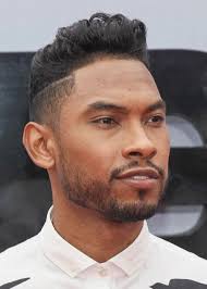 This hairstyle was worn by men who had naturally kinky hair. Pin On Hairstyles For Men