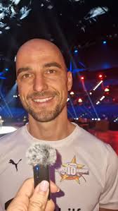 😍 Willkommen im Stiftungsrat, Nino Schurter! , Am Sporthilfe Super10Kampf  wurde es offiziell: Die Mountainbike-Legende verstärkt künftig den  Stiftungsrat der Schweizer Sporthilfe. 🙌 , Mit Standing ...