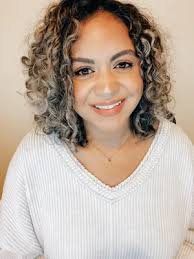 Sabrina Joy Perozzo is host of the RealPositiveGirl Podcast