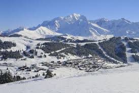 A partir de l'hiver 2004/2005, mise en place de canons à neige sur. Les Saisies France Montagnes Site Officiel Des Stations De Ski En France